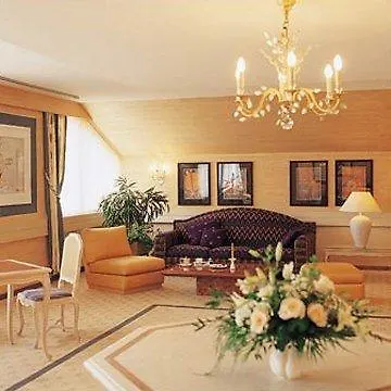 ホテル Le Petit Cervin 5*